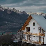 The Wooden Chalet, Manali